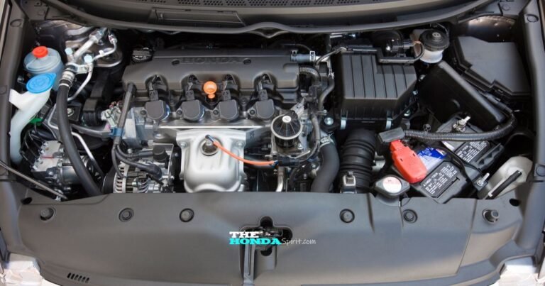Motor Honda mostrando as diferenças entre VTEC e i-VTEC